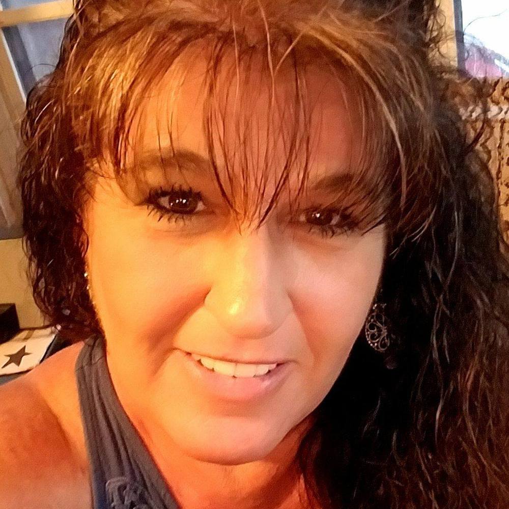 Meet your Posher, Brenda